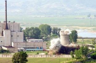 North Korea Restarts Plutonium Production - News Shots