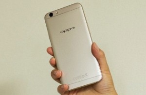 Oppo F3 launched in India at Rs 19,999