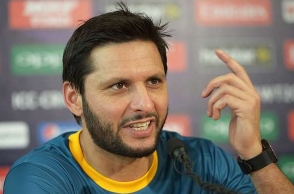 Pakistan bowlers will challenge Indian batsmen: Afridi