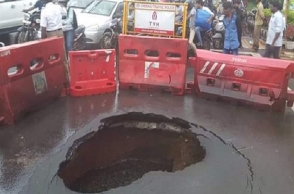 Portion of Anna Salai collapses near Church Park