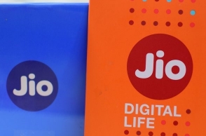 Reliance Jio offers calls to US, UK at Rs 3/minute