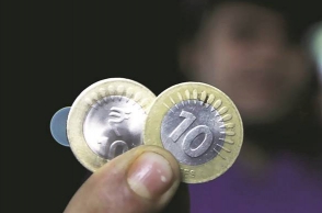 Reserve Bank of India to issue new Rs 5 and Rs 10 coins