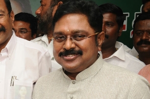 Senior police officer helped Dhinakaran?