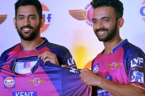 Smith takes advice from Dhoni: Rahane