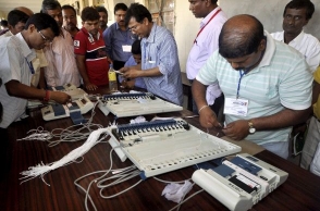 Techies and would-be hackers to take a shot at EVMs