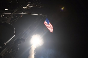 US strikes Syrian targets with 59 cruise missiles