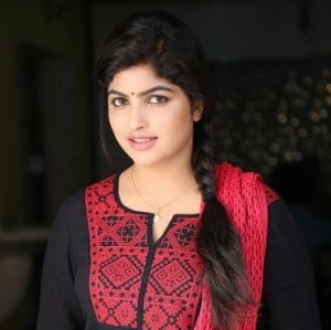 Naina Sarwar