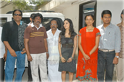 Solla Solla Inikkum Movie Launch