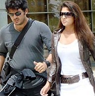ajith-and-nayanthara-understand-each-other-well-photos-pictures-stills