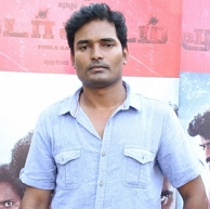 Moodar Koodam's director Naveen talks about the aftermath of his first movie