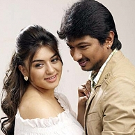 Hansika in the upcoming Ahmed - Udhayanidhi project ..