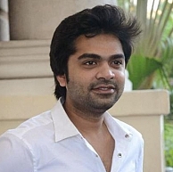 Simbu is touched by the love of his fans