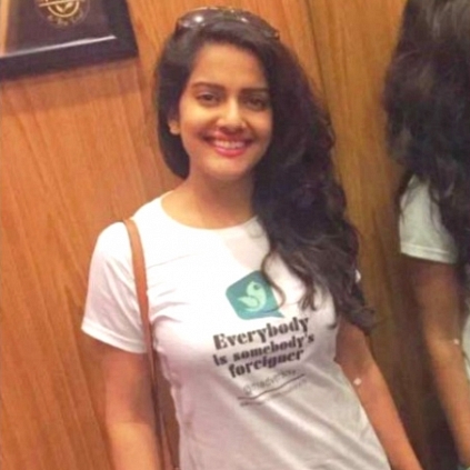 Actress Vishakha Singh responded openly to a follower who objectified her looks.