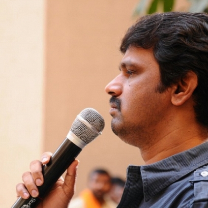 Cheran can't cast his voice in the Nadigar Sangam Elections to be held tomorrow?