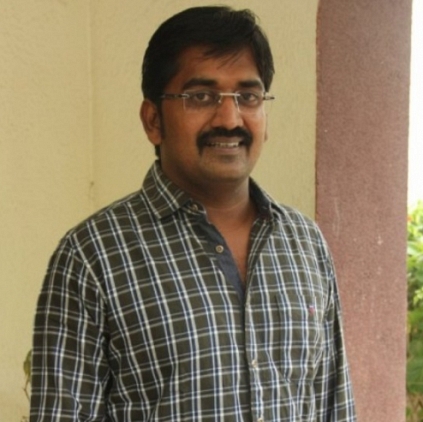 Karunakaran decides to give part of his salary to farmer's families