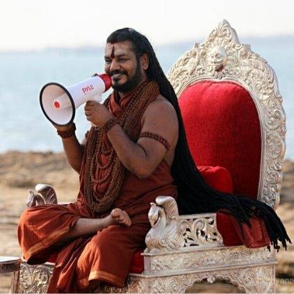 actor-sathishs-nithyananda-getup-and-kai