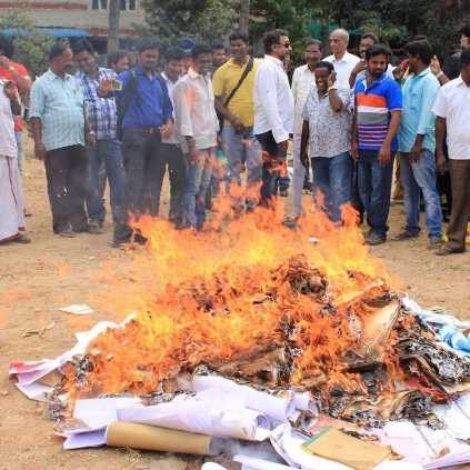 Nadigar Sangam burns the Ballot Sheets used during the Nadigar Sangam Elections’ 2015