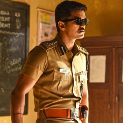 Theri pre-booking sold out