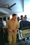 Kamal Haasan returns to pay condolence to K.Balachander