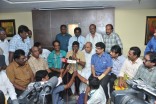 Vadivelu meets the press ahead of Tenaliraman release