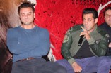Salman Khan unveils Jai Ho movie trailer