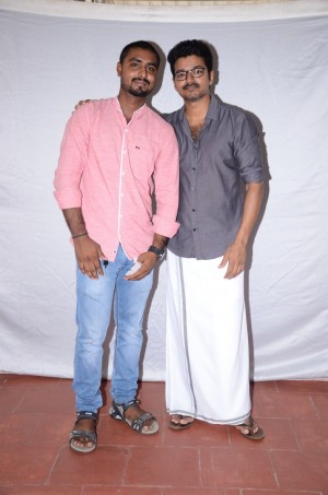 Vijay Meets His Fans