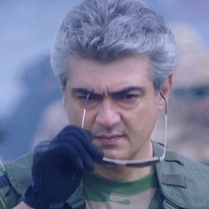 What does Vivegam promise to fans?