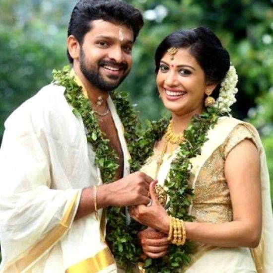 Sshivada And Murali Krishna | Celebrity Parents Who Had Their Babies In ...