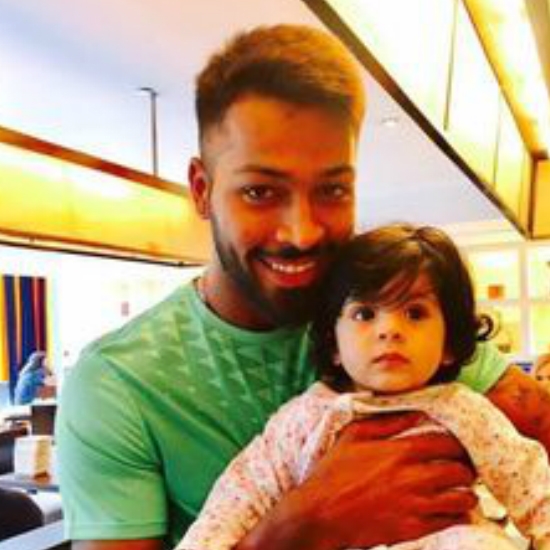 hardik pandya | Sachin, Kohli and others wants a selfie with this baby!