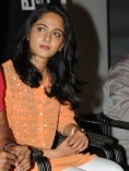 Anushka Shetty (aka) Actress Anushka Shetty