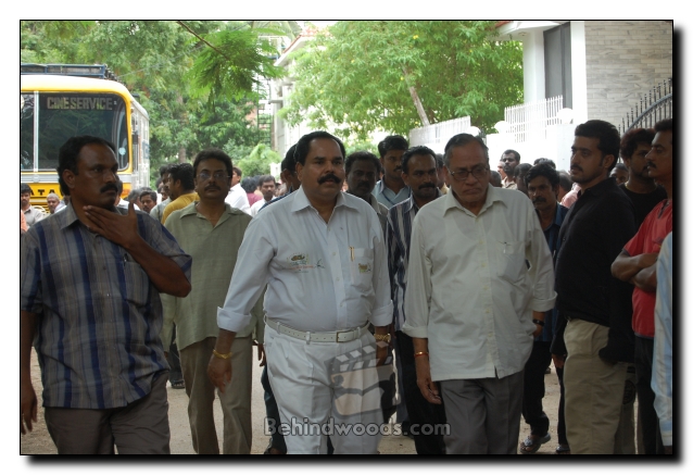 Film fraternity pays last respects to Jeeva