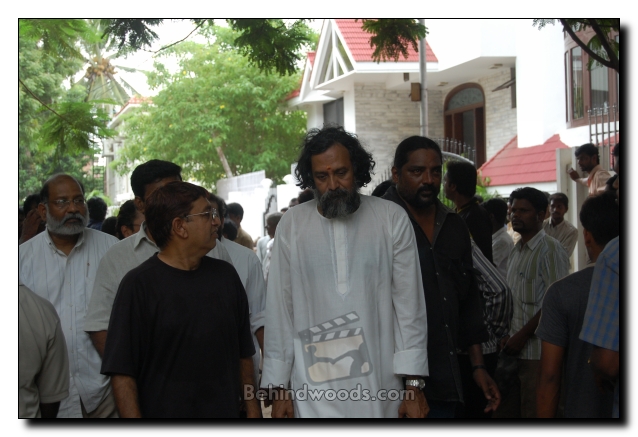 Film fraternity pays last respects to Jeeva