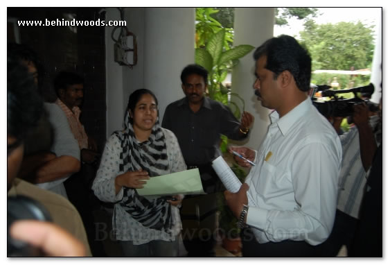 Annes Jeeva in commisioner office - Images