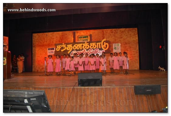 Sandhanakkaadu Celebrates Its Victory - Images