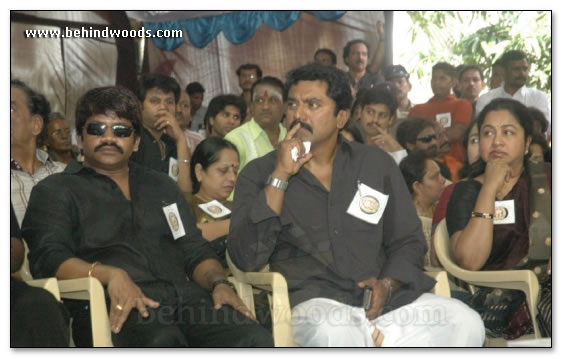 Showing solidarity  images of Kollywood fast