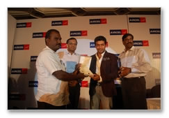 Surya Felicitates Aircel Winners - Images