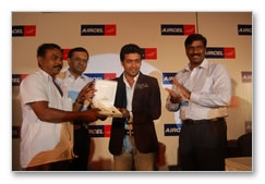 Surya Felicitates Aircel Winners - Images