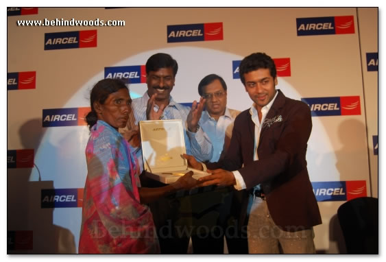 Surya Felicitates Aircel Winners - Images