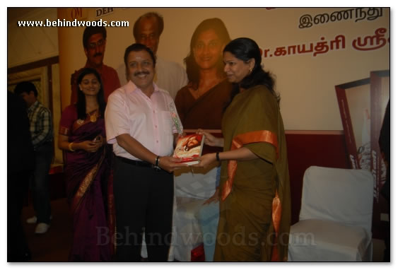 Rajini`s book speaks Tamil - Event images