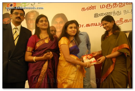 Rajini`s book speaks Tamil - Event images