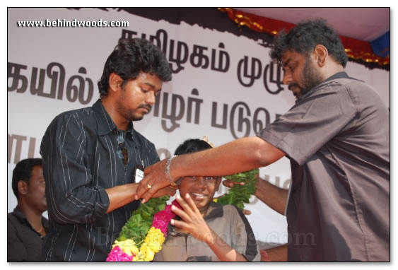 Vijay fans in support of Sri Lankan Tamils - Images