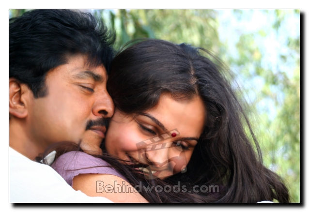 Pachai Kili Muthucharam Movie Gallery