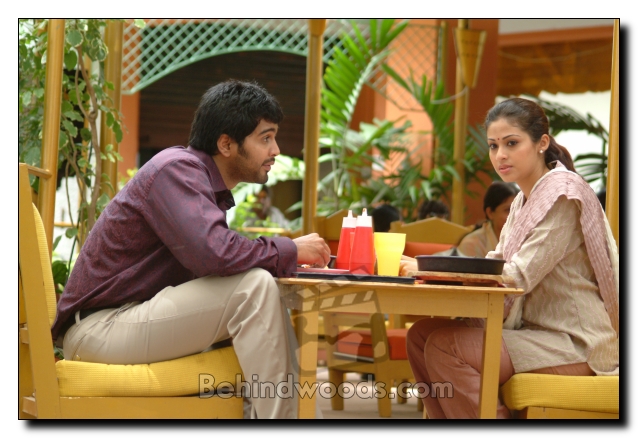 Unnale Unnale Movie Gallery