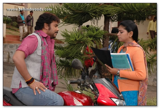 Vaada Movie - Images