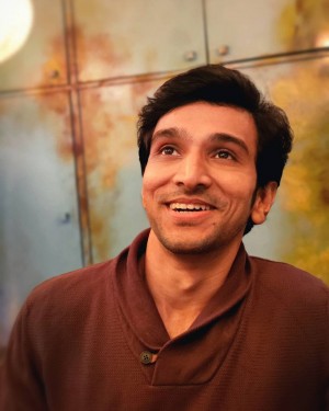 Pratik Gandhi (aka) Pratik Gandhii