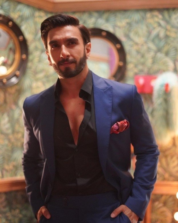 Ranveer Singh (aka) Ranveersingh photos stills & images