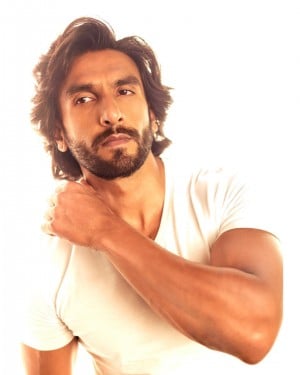 Ranveer Singh (aka) Ranveersingh