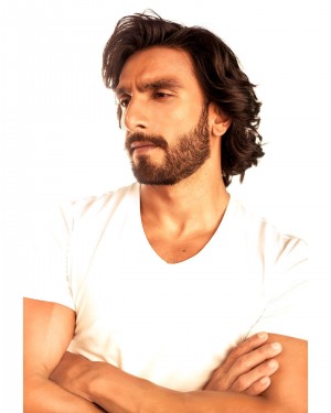 Ranveer Singh (aka) Ranveersingh