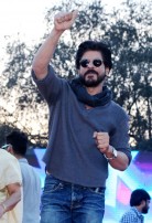 Shah Rukh Khan (aka) Shahrukh Khan