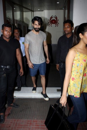 Shahid Kapoor (aka) ShahidKapoor